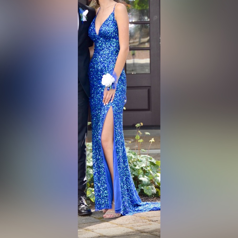 Ashley Lauren size 6 all blue sequin prom dress with slit. BARELY WORN